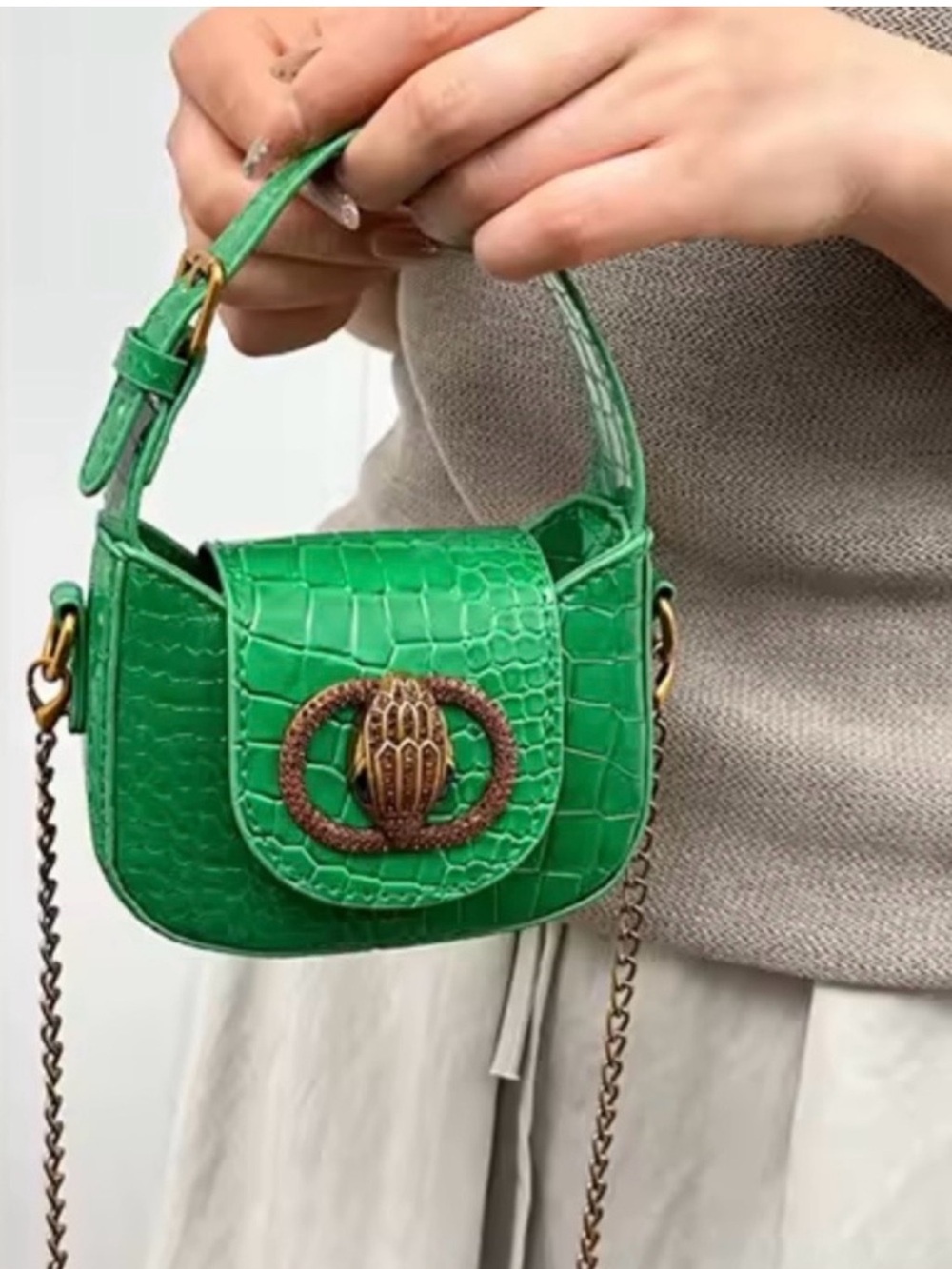 New Kurt Geiger Green Mini
Shoulder Bag with Chain 5.5inch by 4inch
